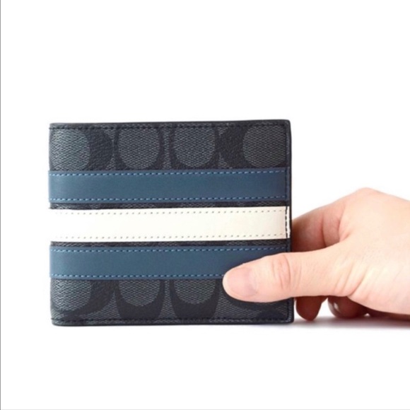 NWOT Coach 3-In-1 Wallet In Signature Canvas - Picture 2 of 8